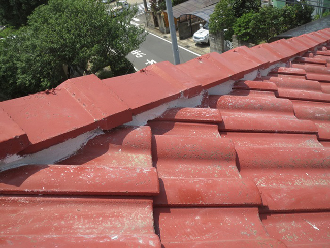 17赤いセメント