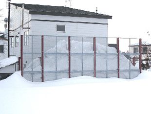 42雪止め:フェンス1