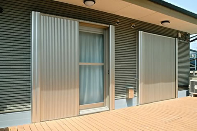 雨戸:シャッター横開き