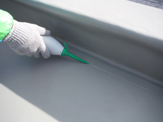 陸屋根:コーキング1