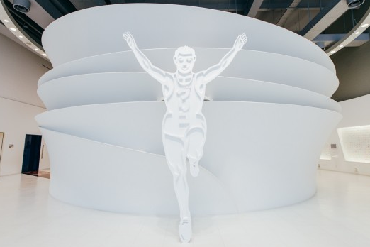 グリコピア・イースト